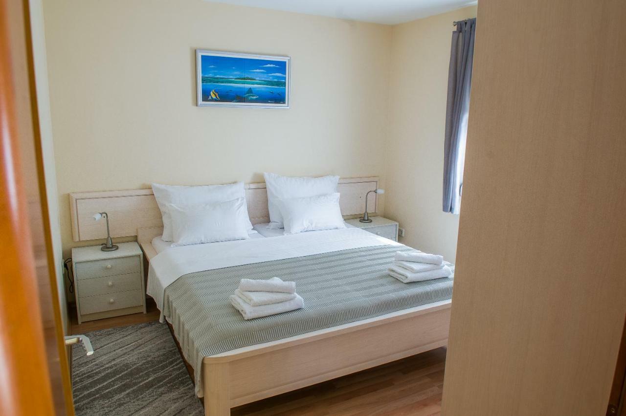 Maestral Suites ชิเบนิก ภายนอก รูปภาพ